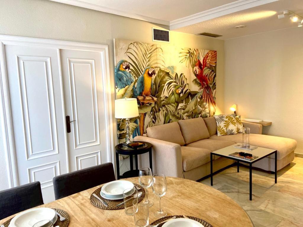 Precioso apartamento en Los Remedios, centro de Sevilla Exterior foto